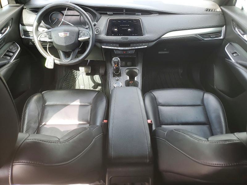 48951196 :رقم المزاد ، 1GYFZDR4XLF039834 vin ، 2020 Cadillac Xt4 مزاد بيع