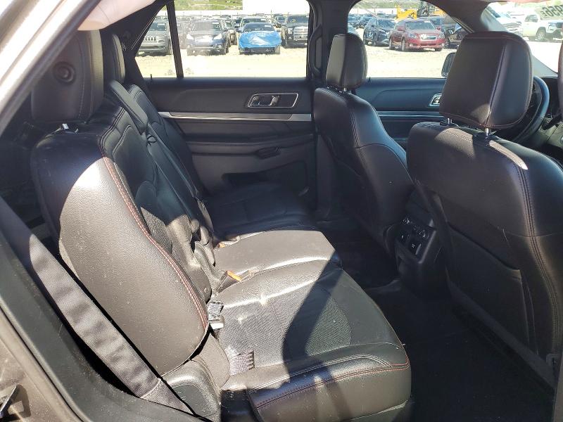 52067956 :رقم المزاد ، 1FM5K8GT9JGA80241 vin ، 2018 Ford Explorer مزاد بيع