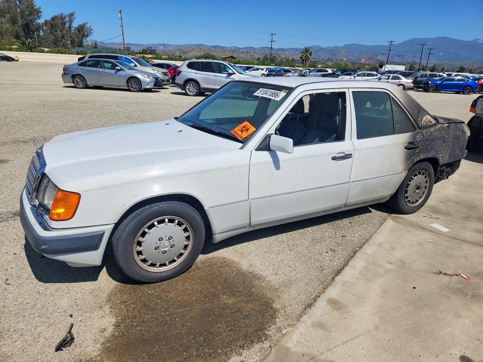 Продажа на аукционе авто 1993 Mercedes-benz 300, vin: WDBEB28E5PB981581, номер лота: 51041886