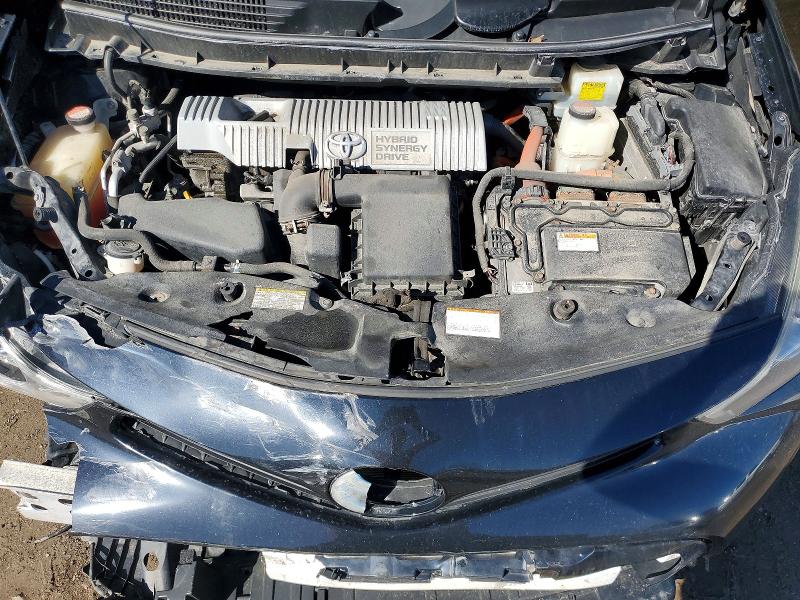 50736936 :رقم المزاد ، JTDZN3EU2GJ052367 vin ، 2016 Toyota Prius V مزاد بيع