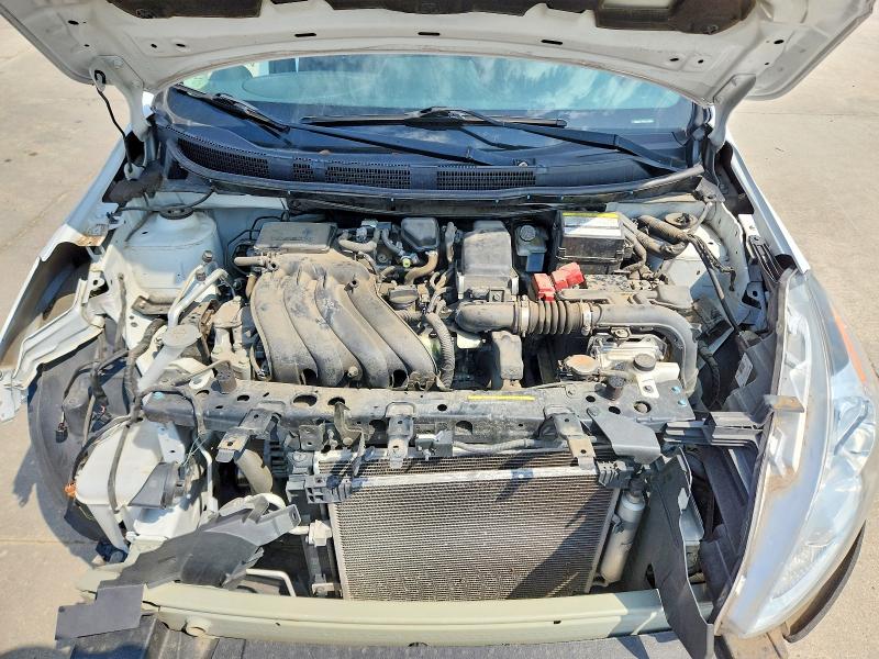 49498686 :رقم المزاد ، 3N1CN7AP3KL819581 vin ، 2019 Nissan Versa مزاد بيع