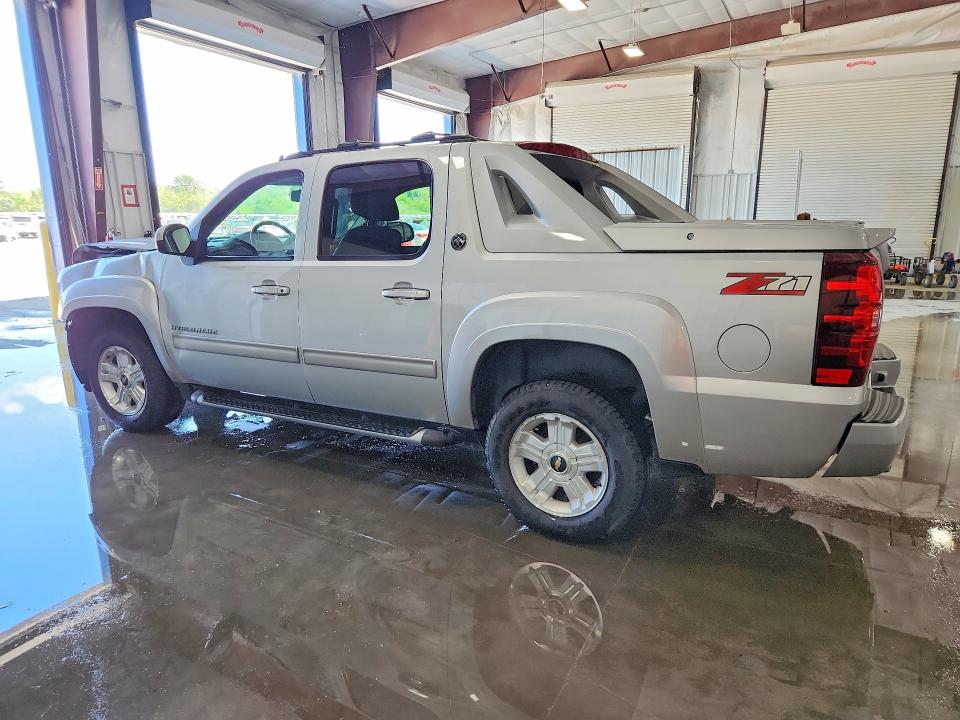 2013 Chevrolet Avalanche მანქანა იყიდება აუქციონზე, vin: 3GNMCFE01DG215402, აუქციონის ნომერი: 50750966