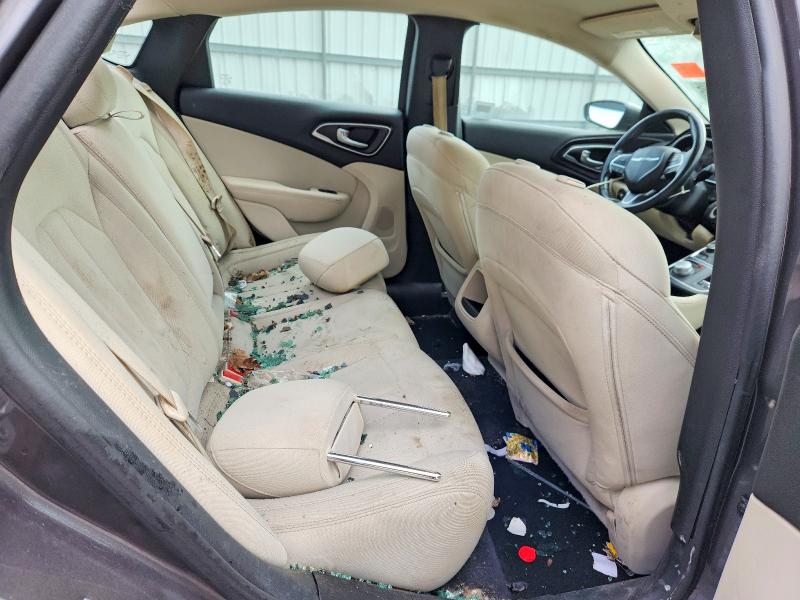 51363166 :رقم المزاد ، 1C3CCCAB2FN720468 vin ، 2015 Chrysler 200 مزاد بيع