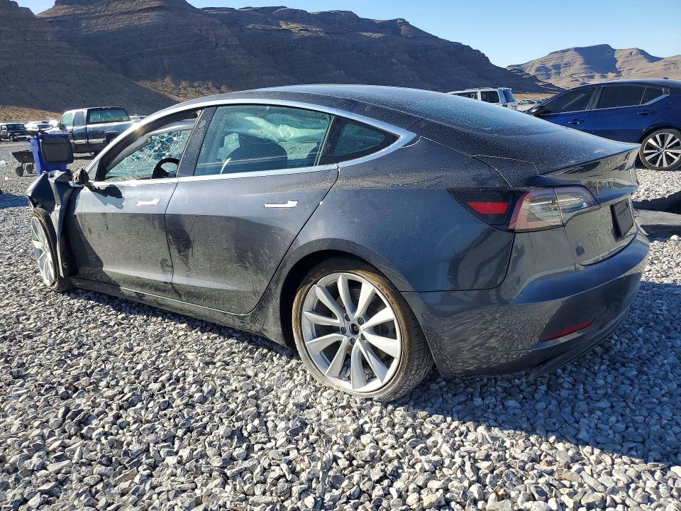Продаж на аукціоні авто 2019 Tesla Model 3, vin: 5YJ3E1EB0KF535221, номер лоту: 51149596