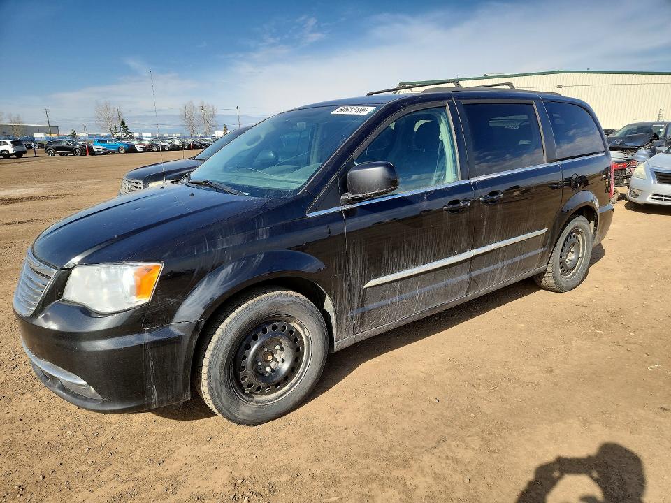 50622186 :رقم المزاد ، 2C4RC1BG2FR707839 vin ، 2015 Chrysler Town & Country مزاد بيع