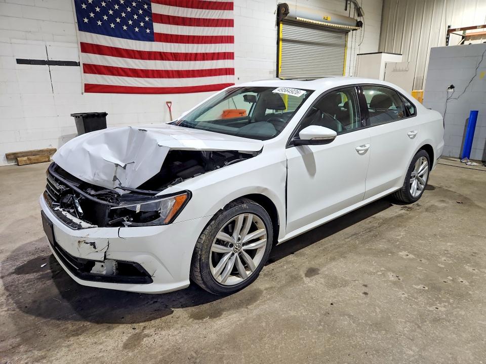 2019 Volkswagen Passat მანქანა იყიდება აუქციონზე, vin: 1VWLA7A31KC006013, აუქციონის ნომერი: 49564926
