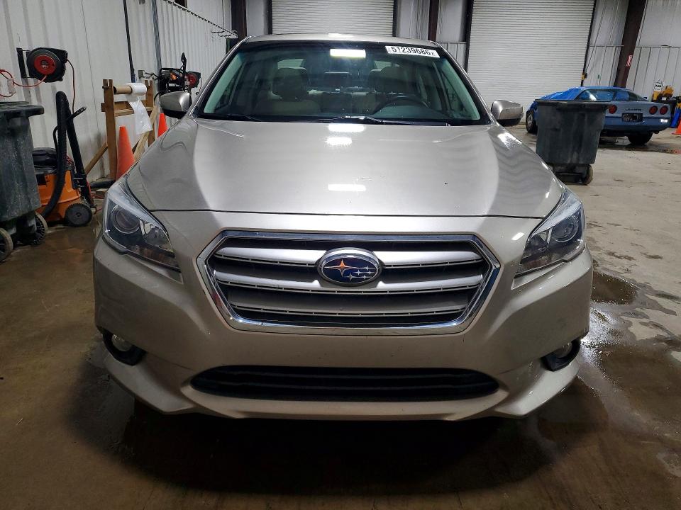 51239686 :رقم المزاد ، 4S3BNAL64F3010862 vin ، 2015 Subaru Legacy مزاد بيع