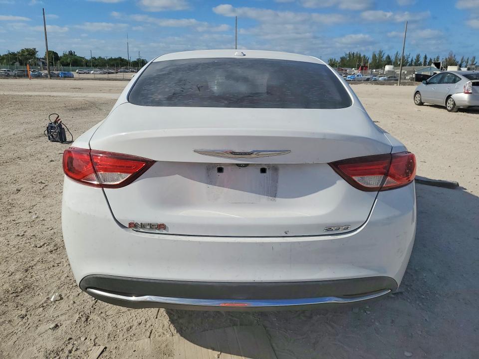 Продажа на аукционе авто 2015 Chrysler 200, vin: 1C3CCCAB6FN636024, номер лота: 49332576