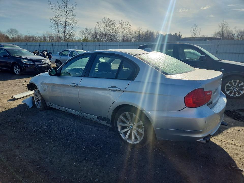 49368116 :رقم المزاد ، WBAPK7C59BF085507 vin ، 2011 Bmw 328 مزاد بيع