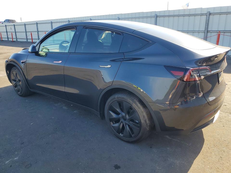 2025 Tesla Model Y მანქანა იყიდება აუქციონზე, vin: 7SAYGDED8SF241748, აუქციონის ნომერი: 50176606