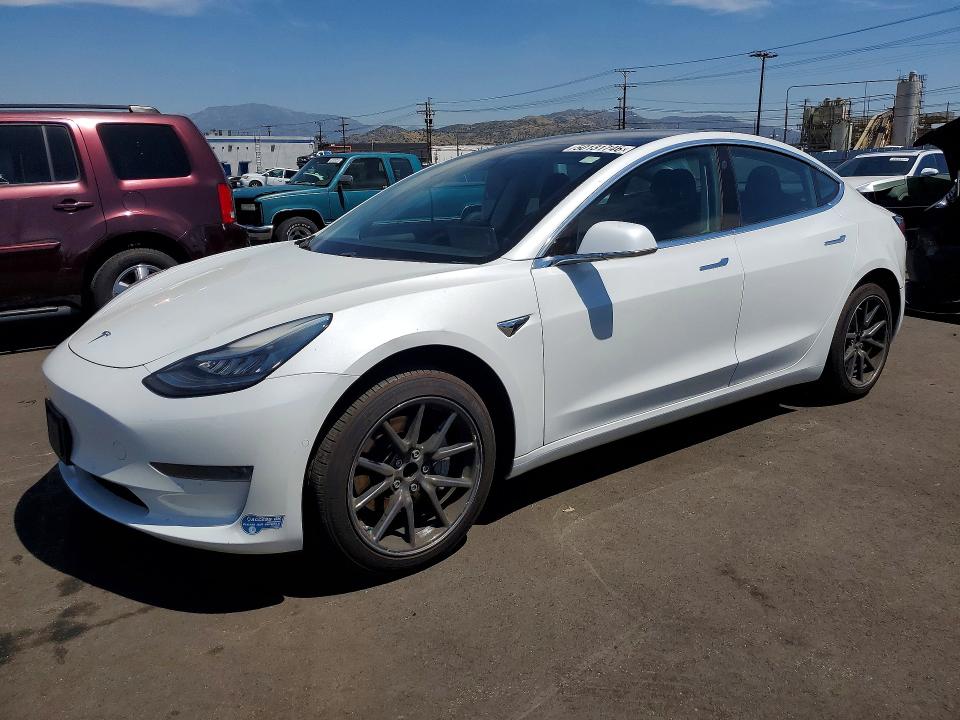 Продаж на аукціоні авто 2019 Tesla Model 3, vin: 5YJ3E1EAXKF401243, номер лоту: 50131746