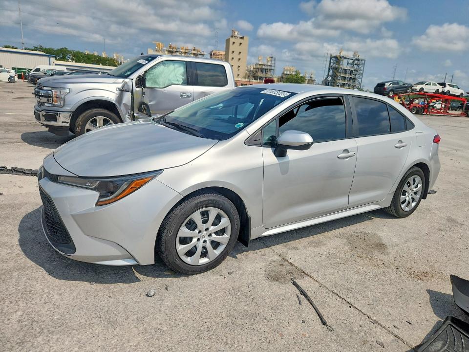 51603026 :رقم المزاد ، 5YFEPMAE1NP359616 vin ، 2022 Toyota Corolla مزاد بيع