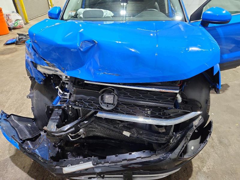 Продажа на аукционе авто 2022 Volkswagen Taos, vin: 3VVPX7B2XNM035507, номер лота: 49863506