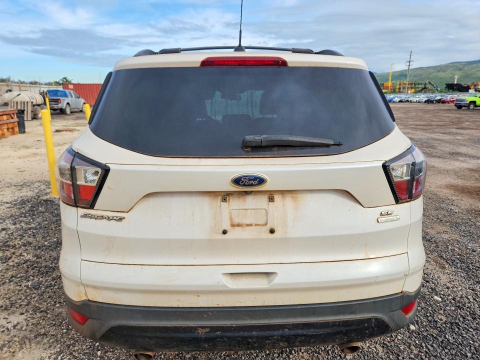 Продажа на аукционе авто 2017 Ford Escape, vin: 1FMCU0GD3HUC35048, номер лота: 48956346