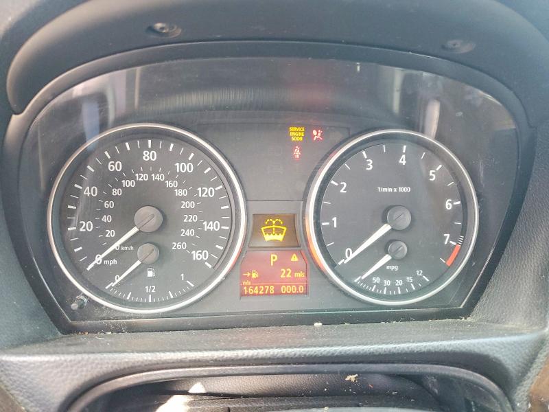 51527166 :رقم المزاد ، WBAVB13526KX49227 vin ، 2006 Bmw 325 مزاد بيع