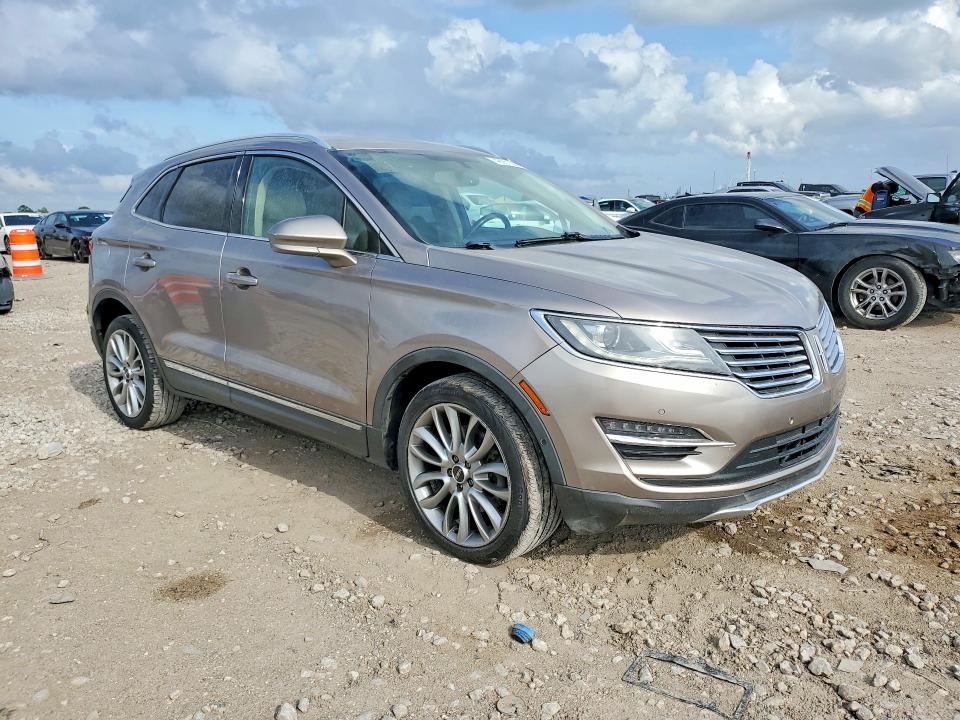 48051306 :رقم المزاد ، 5LMCJ3C96JUL18679 vin ، 2018 Lincoln Mkc مزاد بيع