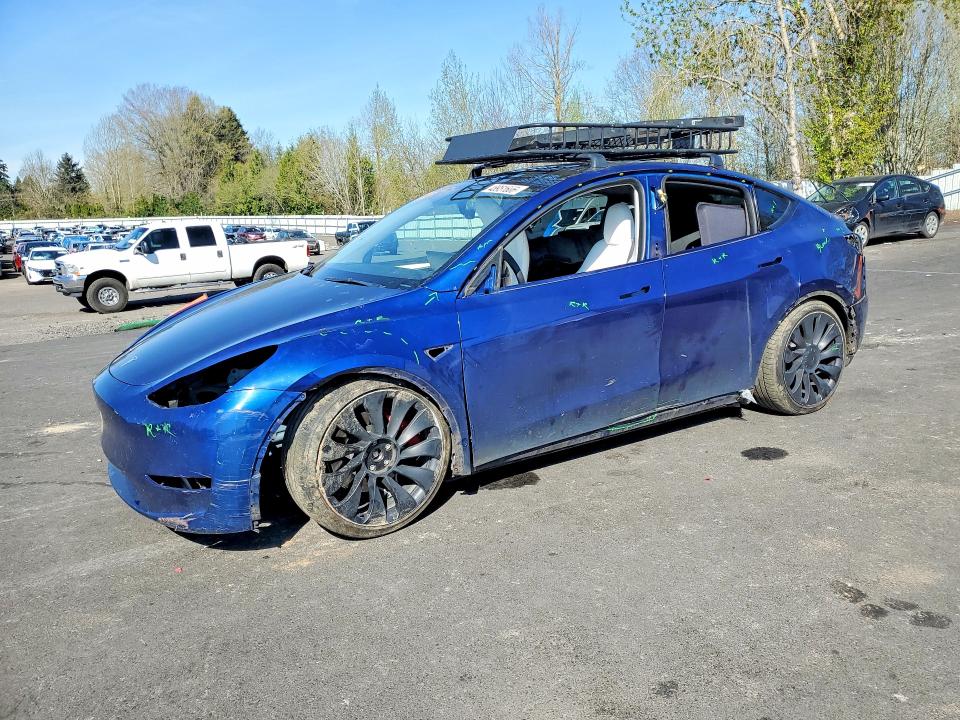 Auction sale of the 2023 Tesla Model Y, vin: 7SAYGDEF0PF705639, lot number: 48951606