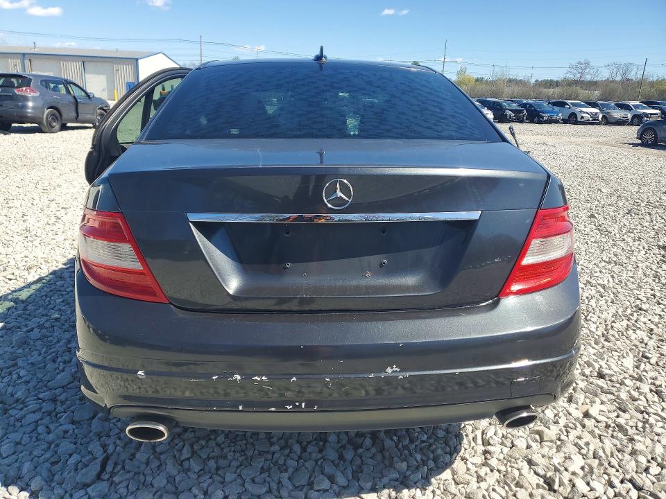 2009 Mercedes-benz C მანქანა იყიდება აუქციონზე, vin: WDDGF81X59R046686, აუქციონის ნომერი: 50329196
