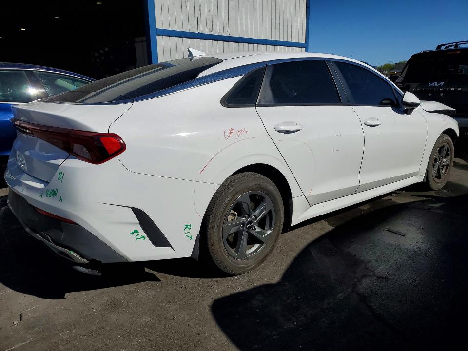2022 Kia K5 მანქანა იყიდება აუქციონზე, vin: 5XXG24J28NG123549, აუქციონის ნომერი: 49676766