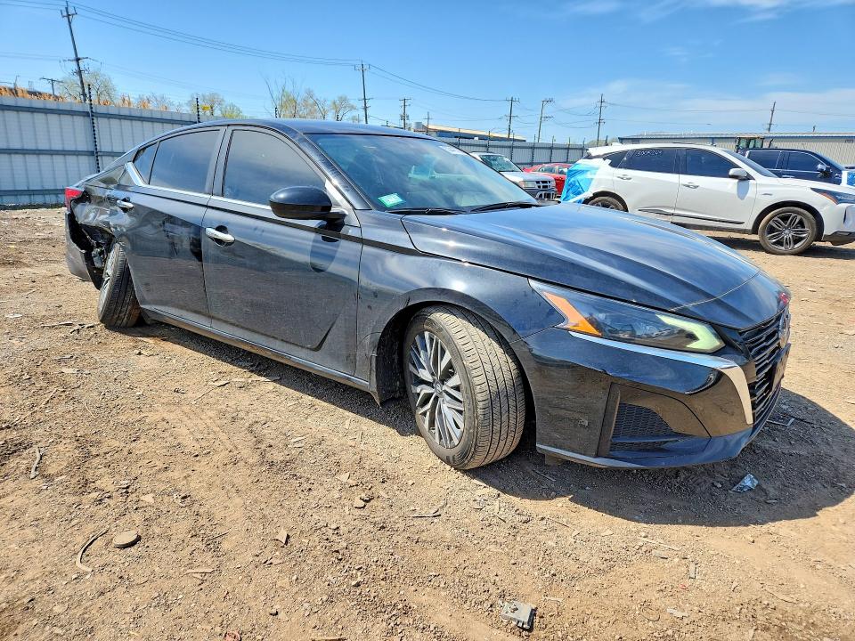 50448736 :رقم المزاد ، 1N4BL4DV6RN402835 vin ، 2024 Nissan Altima مزاد بيع
