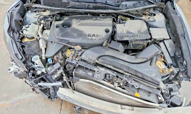 2018 Nissan Altima მანქანა იყიდება აუქციონზე, vin: 1N4AL3AP8JC275940, აუქციონის ნომერი: 50692746