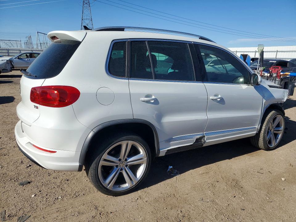 49825496 :رقم المزاد ، WVGAV7AX4GW074342 vin ، 2016 Volkswagen Tiguan مزاد بيع