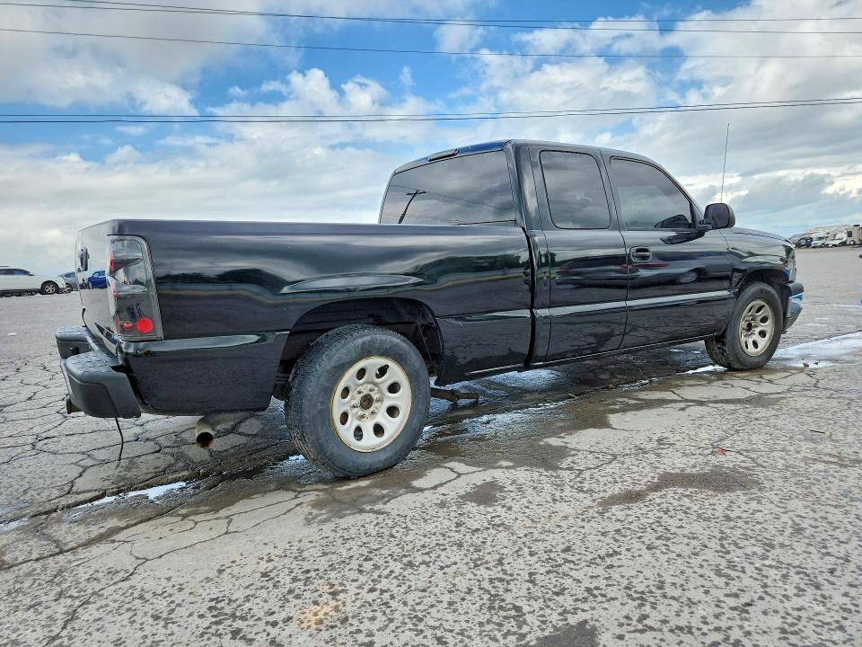 51789546 :رقم المزاد ، 1GCEC19Z95Z143665 vin ، 2005 Chevrolet Silverado مزاد بيع