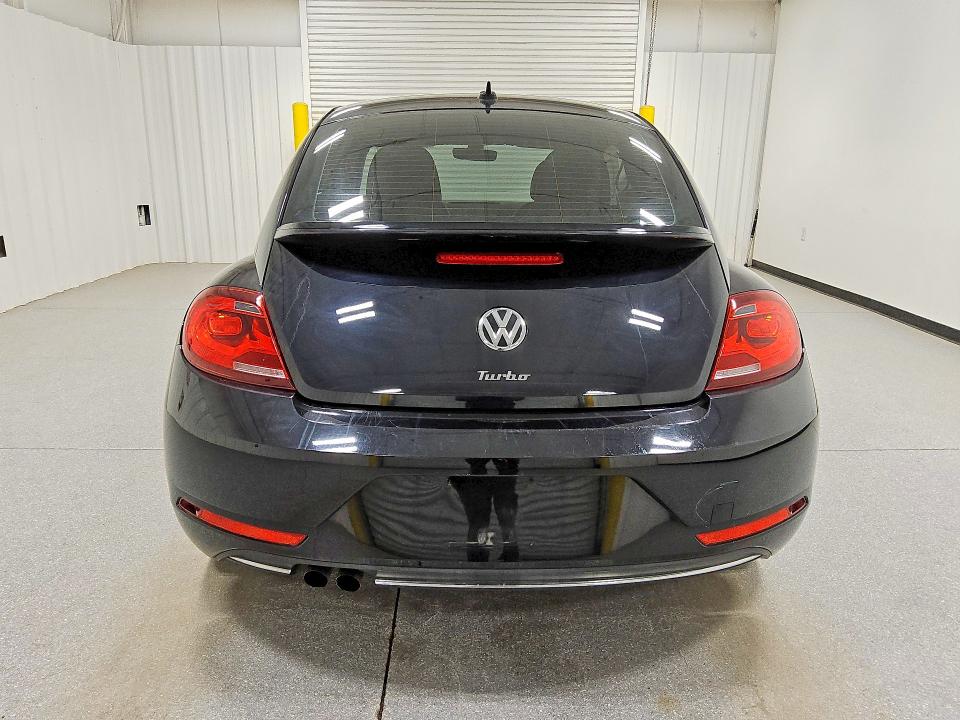 48653876 :رقم المزاد ، 3VWJ17AT0HM612496 vin ، 2017 Volkswagen Beetle مزاد بيع