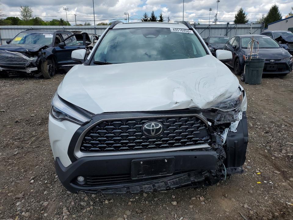 2024 Toyota Corolla Cross მანქანა იყიდება აუქციონზე, vin: 7MUDAABG0RV115129, აუქციონის ნომერი: 49516456