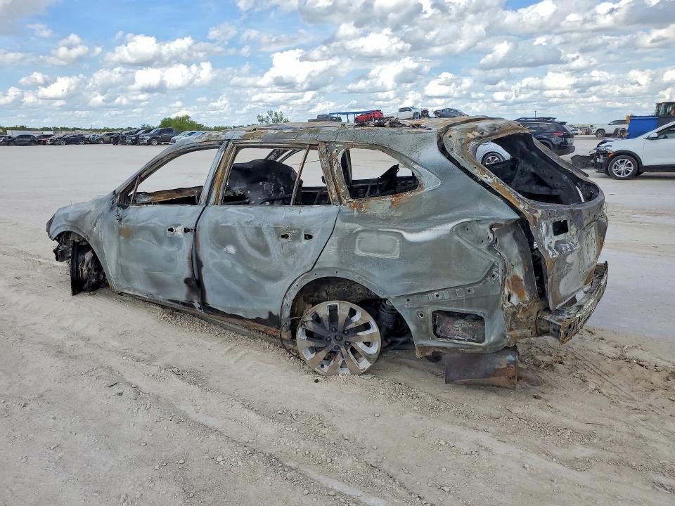 Продажа на аукционе авто 2020 Subaru Outback, vin: 4S4BTACC5L3256306, номер лота: 49477646