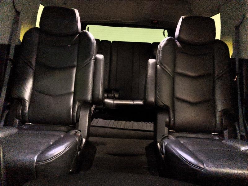 2019 Cadillac Escalade მანქანა იყიდება აუქციონზე, vin: 1GYS4CKJ9KR348036, აუქციონის ნომერი: 48528516