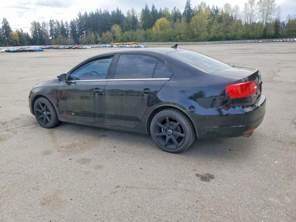 49774346 :رقم المزاد ، 3VWDP7AJ8DM308160 vin ، 2013 Volkswagen Jetta مزاد بيع