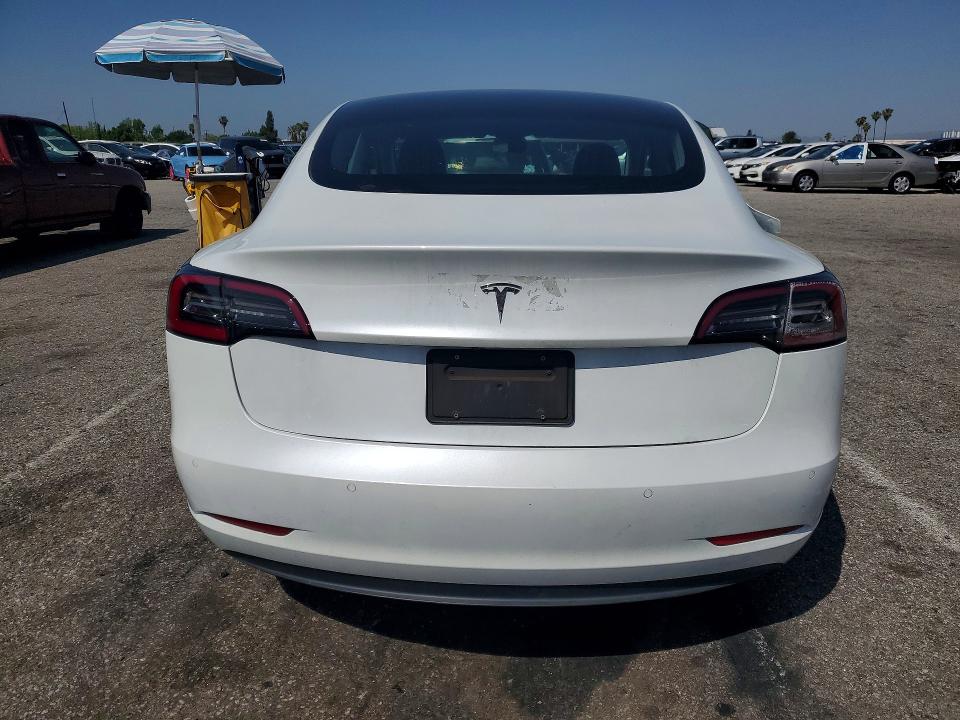 2020 Tesla Model 3 მანქანა იყიდება აუქციონზე, vin: 5YJ3E1EA9LF799580, აუქციონის ნომერი: 49513556