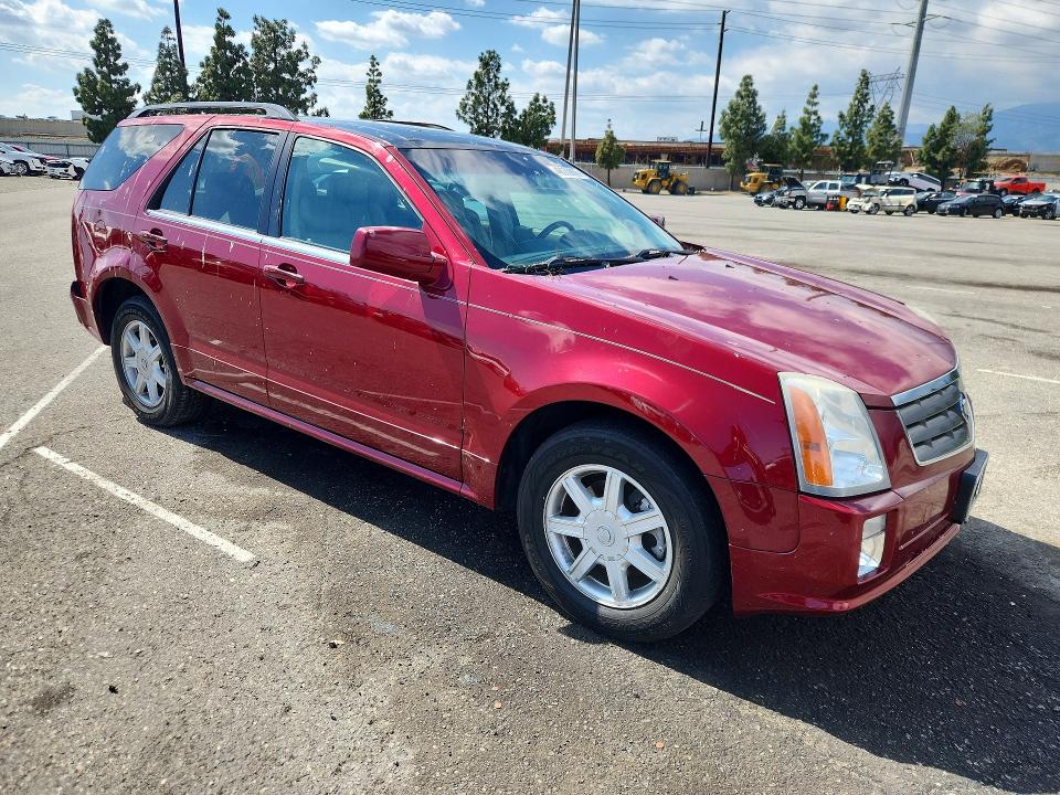 2004 Cadillac Srx მანქანა იყიდება აუქციონზე, vin: 1GYEE637140144739, აუქციონის ნომერი: 48069806