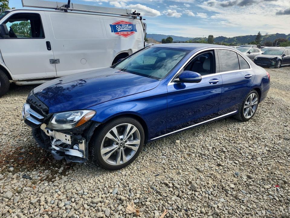 Продажа на аукционе авто 2018 Mercedes-benz C, vin: 55SWF4JB6JU251641, номер лота: 50139676