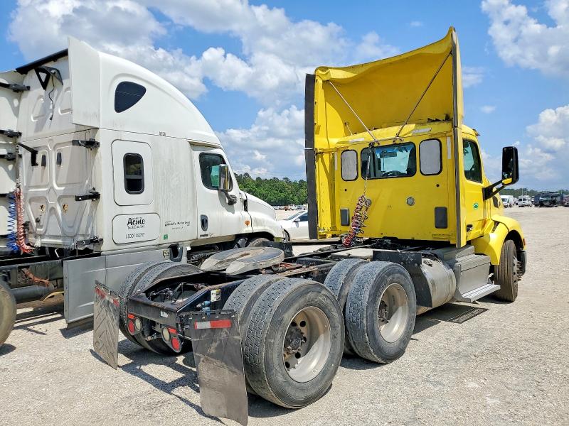 Продажа на аукционе авто 2017 Peterbilt 579, vin: 1XPBDP9X1HD410699, номер лота: 46031626