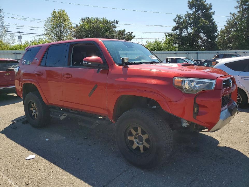 Продаж на аукціоні авто 2020 Toyota 4runner, vin: JTEBU5JR1L5811753, номер лоту: 49069726