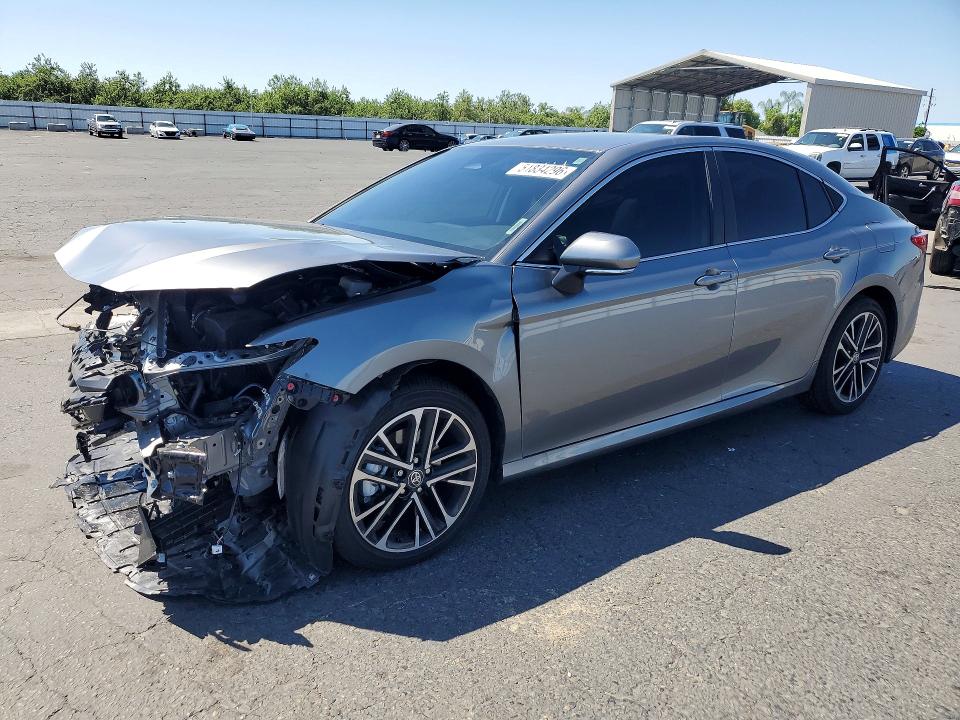 2026 Toyota Camry მანქანა იყიდება აუქციონზე, vin: 4T1DBADK1TU551463, აუქციონის ნომერი: 51834296