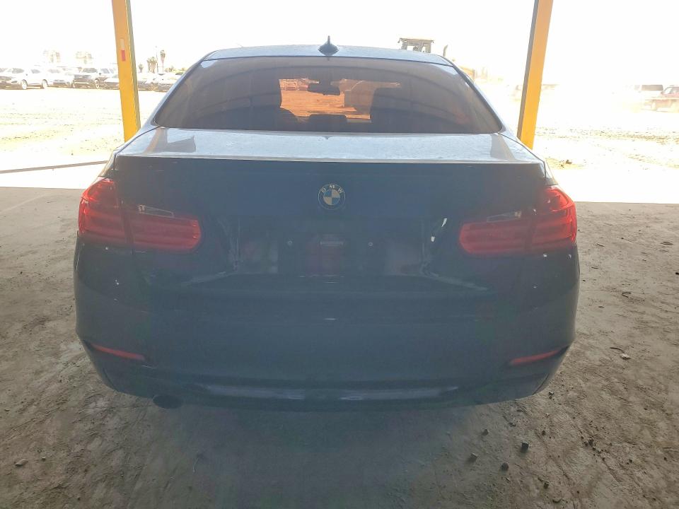 49202226 :رقم المزاد ، WBA3B1C5XFP830938 vin ، 2015 Bmw 320 مزاد بيع