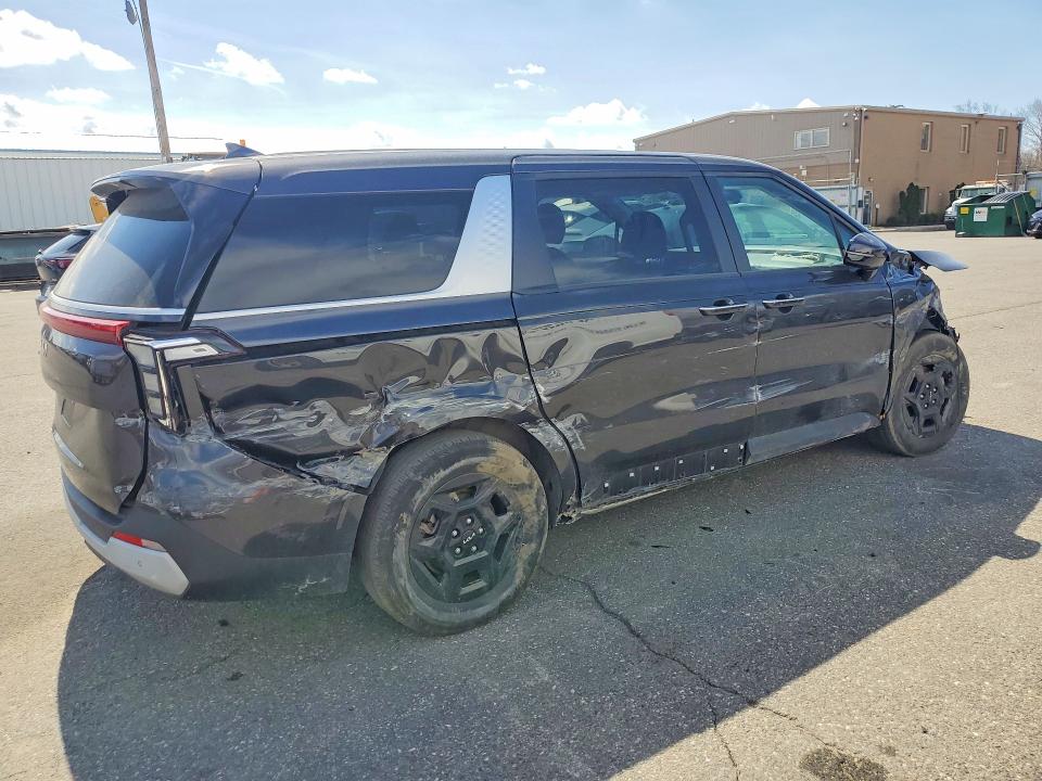 2025 Kia Carnival მანქანა იყიდება აუქციონზე, vin: KNDNB5K39S6496727, აუქციონის ნომერი: 47716606