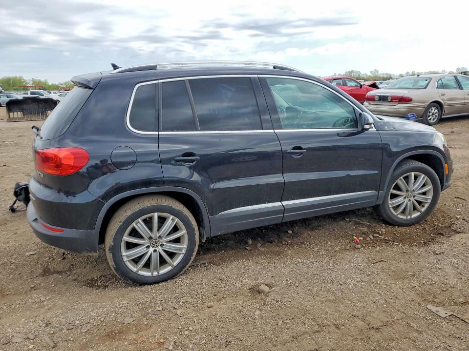 51688086 :رقم المزاد ، WVGAV7AX1CW533546 vin ، 2012 Volkswagen Tiguan مزاد بيع