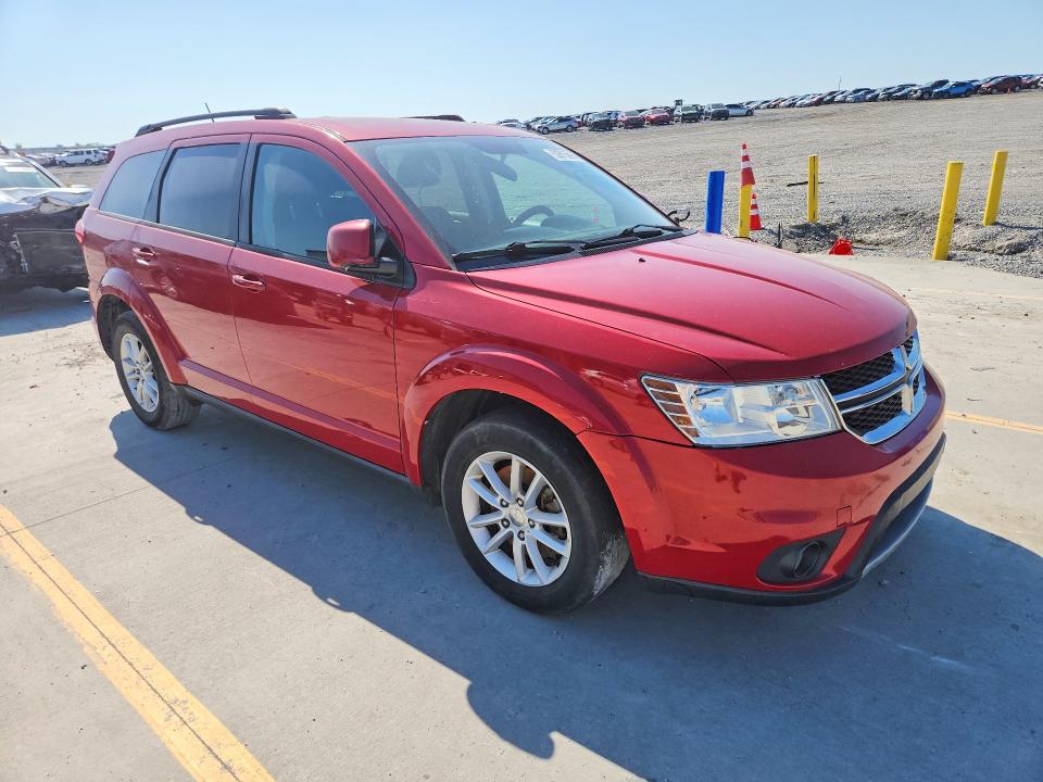 50675696 :رقم المزاد ، 3C4PDCBB6FT599193 vin ، 2015 Dodge Journey مزاد بيع
