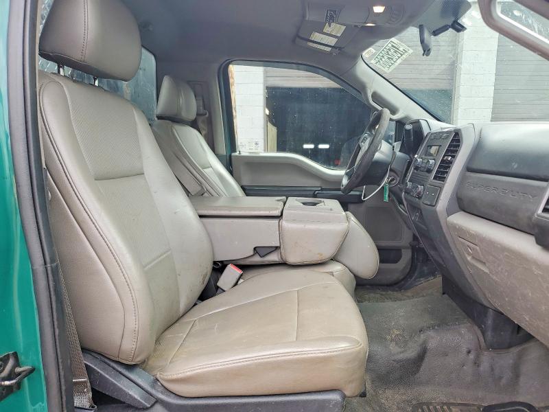 47562566 :رقم المزاد ، 1FDUF5GY4HEB94387 vin ، 2017 Ford F550 مزاد بيع