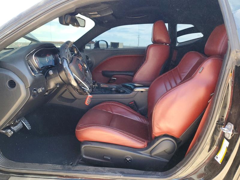 49516706 :رقم المزاد ، 2C3CDZC90FH909297 vin ، 2015 Dodge Challenger مزاد بيع