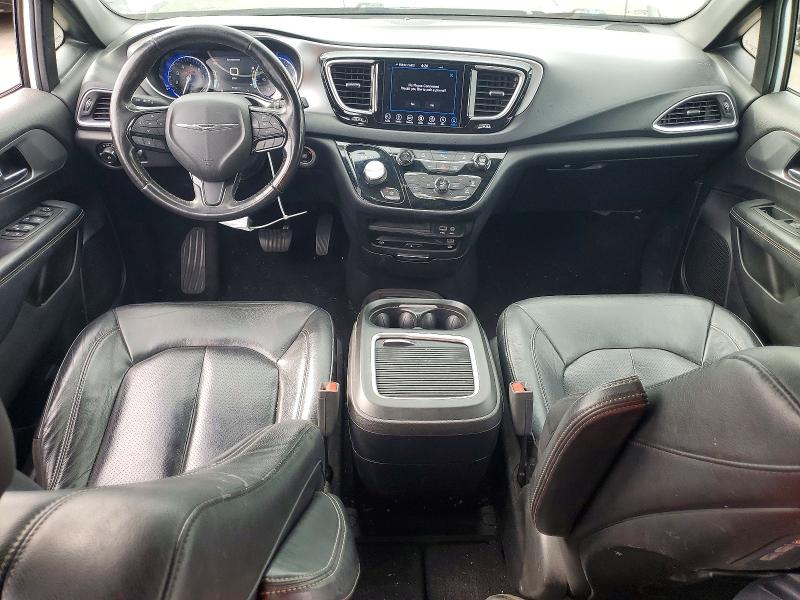 49235236 :رقم المزاد ، 2C4RC1EG8KR574784 vin ، 2019 Chrysler Pacifica مزاد بيع