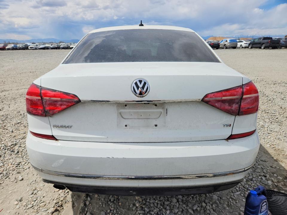2016 Volkswagen Passat მანქანა იყიდება აუქციონზე, vin: 1VWAT7A33GC033013, აუქციონის ნომერი: 49533736