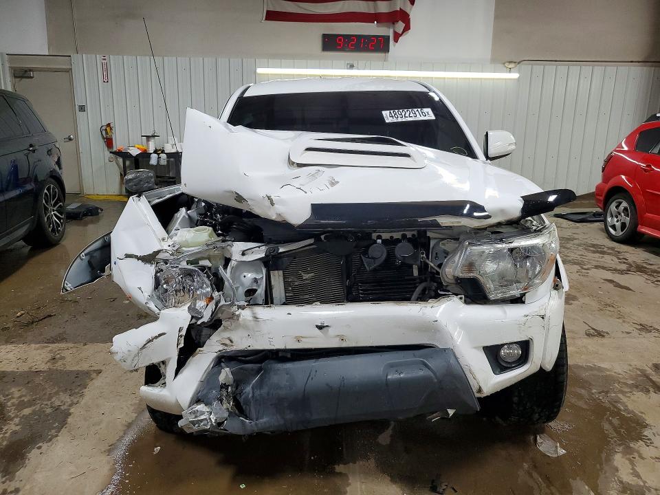 48922916 :رقم المزاد ، 3TMMU4FN8FM080721 vin ، 2015 Toyota Tacoma مزاد بيع
