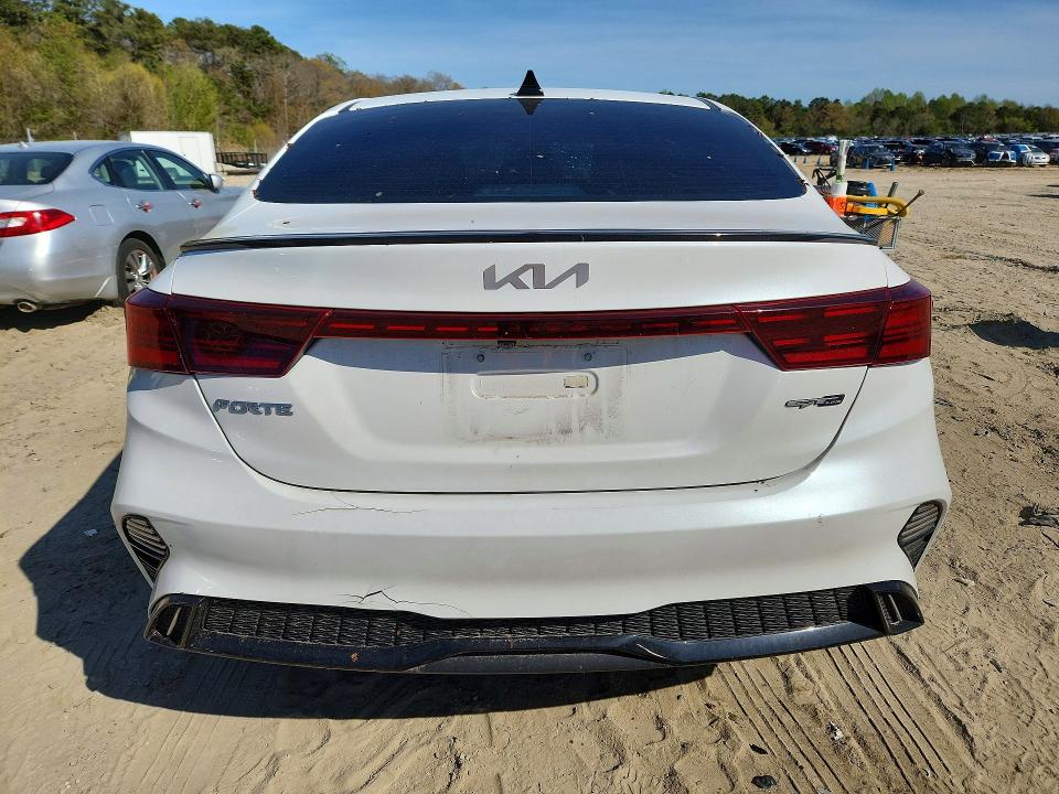 48417326 :رقم المزاد ، 3KPF54AD1NE485252 vin ، 2022 Kia Forte مزاد بيع