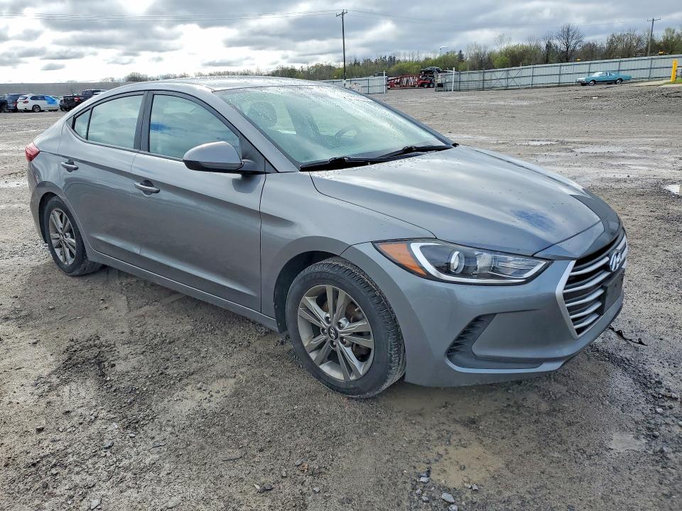 51424436 :رقم المزاد ، 5NPD84LF8JH320396 vin ، 2018 Hyundai Elantra مزاد بيع