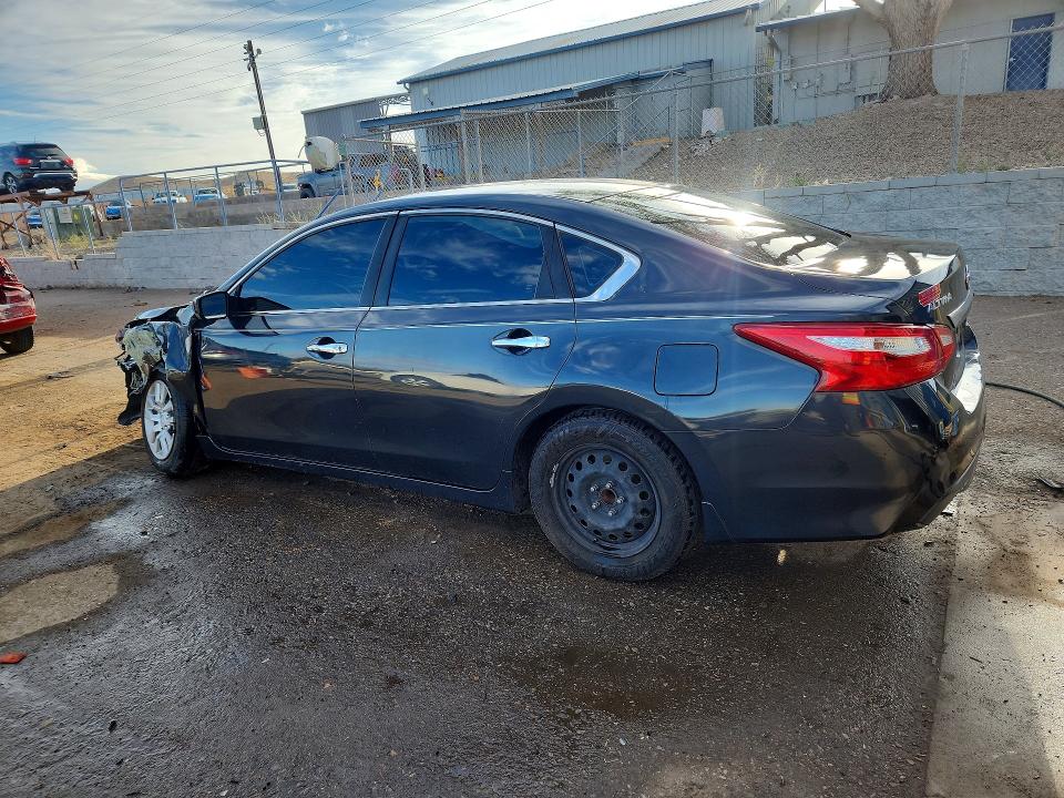 2017 Nissan Altima მანქანა იყიდება აუქციონზე, vin: 1N4AL3AP9HN319832, აუქციონის ნომერი: 49472246